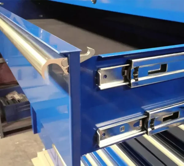 extreme tools rx series 55" 12 drawer roller with hutch and side boxes